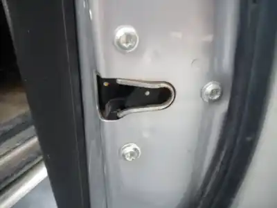 Second-hand car spare part front right door lock for chevrolet captiva 2.0 vcdi lt oem iam references 