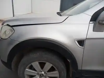Gebrauchtes Autoersatzteil Kotflügel Vorne Links zum CHEVROLET CAPTIVA 2.0 VCDI LT OEM-IAM-Referenzen   