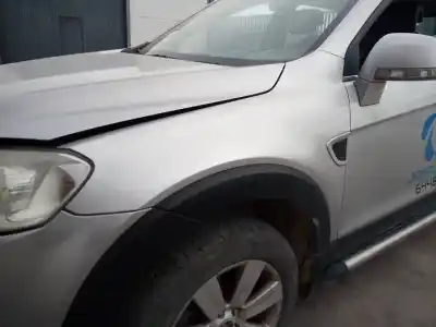 Peça sobressalente para automóvel em segunda mão guarda-lamas dianteiro esquerdo por chevrolet captiva 2.0 vcdi lt referências oem iam   