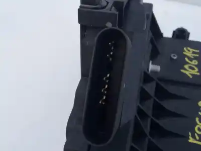 Peça sobressalente para automóvel em segunda mão fechadura da porta dianteira esquerda por ford focus turn. (cb8) trend referências oem iam bm5aa21813ad e2- b3-9-2 921755103