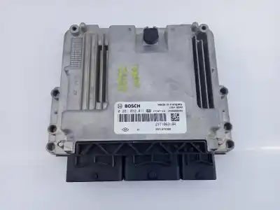 Pezzo di ricambio per auto di seconda mano Centralina Motore per DACIA SANDERO Stepway Riferimenti OEM IAM 237106319R E2-A1-14-3 0281032711