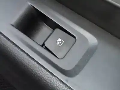 Автозапчастина б/у управління склами задніх правіх для HYUNDAI I30 (PD) Essence Посилання на OEM IAM   