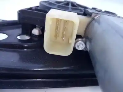 Second-hand car spare part rear right window regulator for mercedes-benz clase c (w203) berlina 220 cdi (la) (203.008) oem iam references a2038203042 e1-a2-8-2 