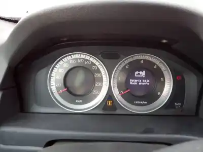 Автозапчастина б/у панель інструментів для volvo xc70 kinetic 2wd посилання на oem iam 31343325aa e3-b5-43-4 36001836