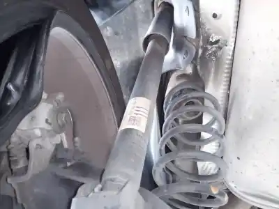Tweedehands auto-onderdeel SCHOKBREKER LINKS ACHTER voor SKODA FABIA  OEM IAM-referenties 6C0512011AK  