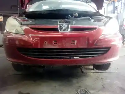 Recambio de automóvil de segunda mano de PARAGOLPES DELANTERO para PEUGEOT 307 BREAK / SW (S1)  referencias OEM IAM   