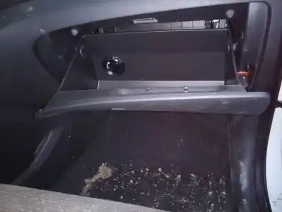 Peça sobressalente para automóvel em segunda mão porta luvas por hyundai tucson essence 2wd referências oem iam   