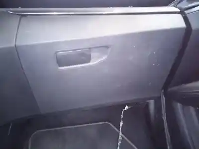İkinci el araba yedek parçası Torpido için PEUGEOT 3008 GT Line OEM IAM referansları   