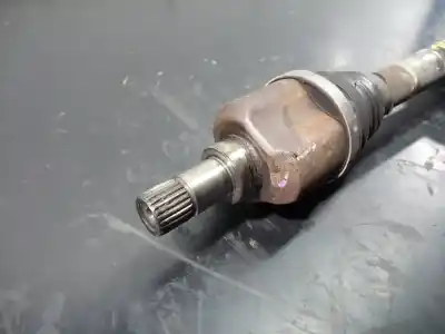 Peça sobressalente para automóvel em segunda mão transmissão dianteira esquerda por citroen c4 lim. collection referências oem iam 9661107380 p1-b6-37 