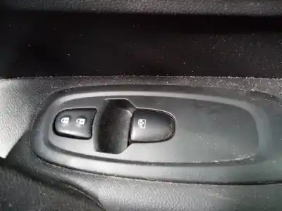 Pezzo di ricambio per auto di seconda mano interruttore alzacristalli anteriore destro per renault kadjar zen riferimenti oem iam 