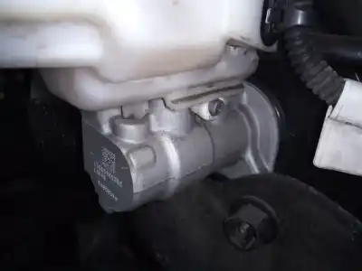 Pezzo di ricambio per auto di seconda mano pompa freni per renault kadjar zen riferimenti oem iam 