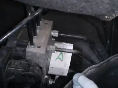 Pezzo di ricambio per auto di seconda mano abs per renault kadjar zen riferimenti oem iam 2450372