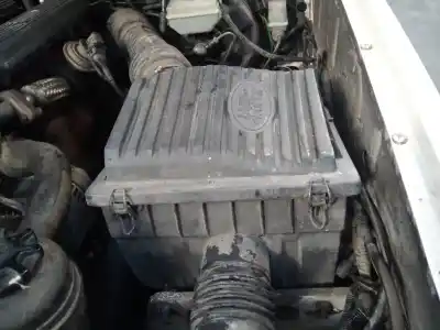 Автозапчастина б/у повітряний фільтр для LAND ROVER DISCOVERY (SALLJG/LJ) TDi Посилання на OEM IAM   
