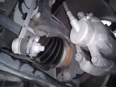 Recambio de automóvil de segunda mano de MANGUETA DELANTERA IZQUIERDA para CITROEN C4 CACTUS  referencias OEM IAM   