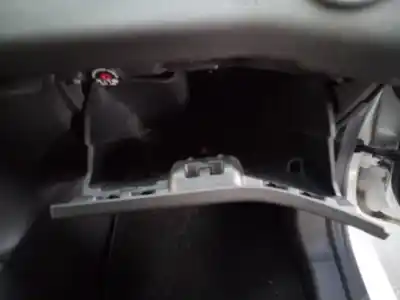 Pezzo di ricambio per auto di seconda mano scatola di guanti per ford fiesta (ccn) trend riferimenti oem iam   