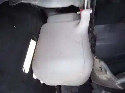 Second-hand car spare part Windscreen Washer Bottle for FORD FIESTA (CCN) Trend OEM IAM references   