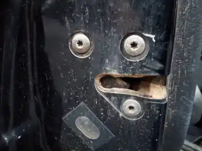 Peça sobressalente para automóvel em segunda mão fechadura da porta traseira esquerda por chrysler jeep cherokee (kj) 2.5 crd cat referências oem iam 