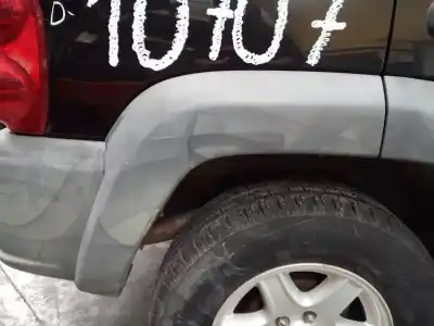 Peça sobressalente para automóvel em segunda mão aba do guarda-lamas traseiro direito por chrysler jeep cherokee (kj) 2.5 crd cat referências oem iam 