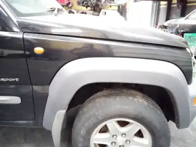 Peça sobressalente para automóvel em segunda mão guarda-lamas dianteiro direito por chrysler jeep cherokee (kj) 2.5 crd cat referências oem iam 