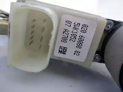 Second-hand car spare part passenger side right window regulator for bmw serie 7 (e65/e66) 730d oem iam references 5wk105207 e1-a3-16-2 