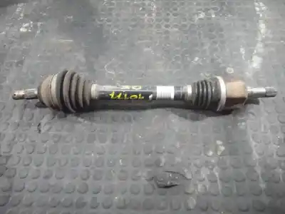 Pièce détachée automobile d'occasion  pour PEUGEOT 208  Références OEM IAM 96561352 P1-B6-17 