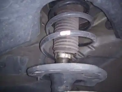 Second-hand car spare part front left shock absorber for toyota avensis (t27) advance oem iam references 