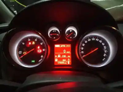Second-hand car spare part dashboard for opel astra j lim. excellence oem iam references 13433804 e3-a5-18-2 2038043130860488