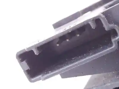 Автозапчасти б/у замок багажника/ворот за opel astra j lim. excellence ссылки oem iam  e2-b6-70-2 