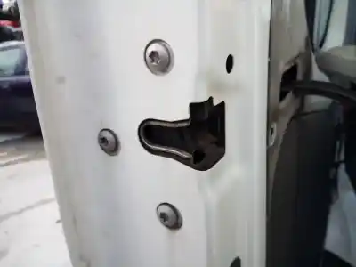 Second-hand car spare part left front door lock for fiat ducato combi 30 (09.2006 =>) l1h1 120 multijet oem iam references 