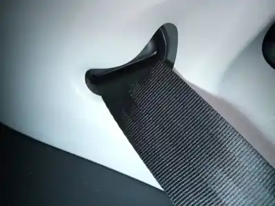 Pezzo di ricambio per auto di seconda mano Cintura Di Sicurezza Posteriore Sinistra per VOLKSWAGEN POLO (6C1) Comfortline BlueMotion Riferimenti OEM IAM   