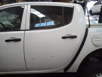 Автозапчасти б/у задняя левая дверь за mitsubishi l 200 (ka0/kb0) inform klima einzelkabine 4wd ссылки oem iam 