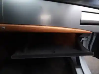 Автозапчасти б/у бардачок за jaguar xf 2.2 diesel premium luxury ссылки oem iam   