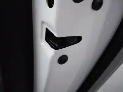 Second-hand car spare part rear right door lock for audi a3 sportback (8va) attraction oem iam references 