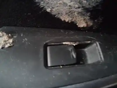 Peça sobressalente para automóvel em segunda mão botão / interruptor elevador vidro traseiro esquerdo por suzuki vitara 1.4 16v boosterjet cat referências oem iam 