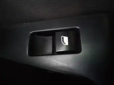 Peça sobressalente para automóvel em segunda mão Botão / Interruptor Elevador Vidro Dianteiro Direito por CITROEN C4 PICASSO Feel Referências OEM IAM   