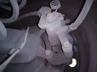 Pezzo di ricambio per auto di seconda mano pinza freno posteriore destra per kia rio concept riferimenti oem iam 