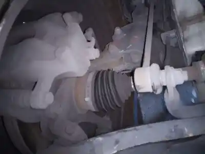 Pezzo di ricambio per auto di seconda mano attacco anteriore destro per kia rio concept riferimenti oem iam 