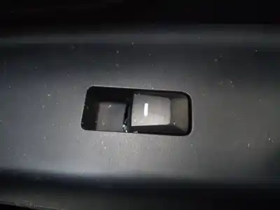 Pezzo di ricambio per auto di seconda mano interruttore alzacristalli anteriore destro per kia rio concept riferimenti oem iam 