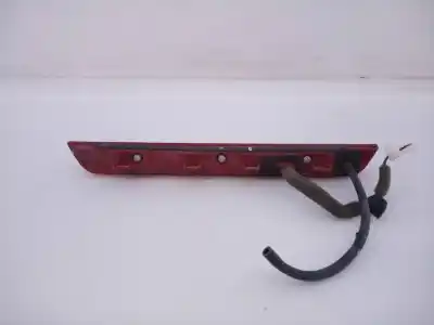 Second-hand car spare part central brake light for hyundai santa fe (dm) style 4wd oem iam references 927002w000 e2-a4-44-2 