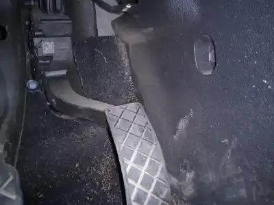 Автозапчастина б/у педаль акселератора для volkswagen t-cross (c11) 1.0 tsi посилання на oem iam 2q1723503