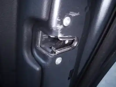 Peça sobressalente para automóvel em segunda mão fechadura da porta traseira direita por mercedes clase c (w205) lim. c 220 cdi bluetec (205.004) referências oem iam 