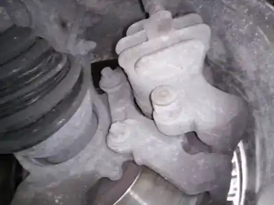 Peça sobressalente para automóvel em segunda mão pinça de travão dianteira esquerda por peugeot 5008 allure referências oem iam 