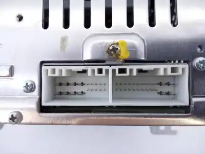 İkinci el araba yedek parçası ses sistemi / radyo cd için hyundai i30 (gd) style oem iam referansları 96170a6210gu  