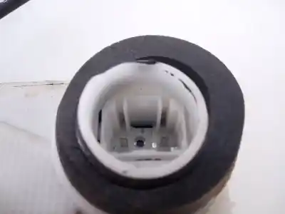 Second-hand car spare part front right door lock for subaru xv exclusive oem iam references  e2-a5-55-1 