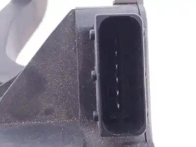 Автозапчастина б/у педаль акселератора для opel corsa d selective посилання на oem iam 13305804 e2-b6-54-1 29917c21