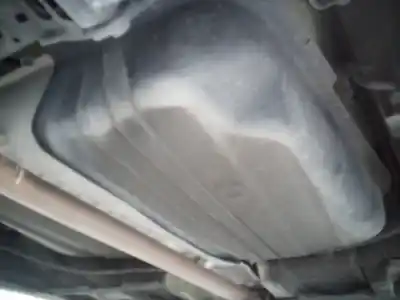 Tweedehands auto-onderdeel benzinetank voor kia optima drive oem iam-referenties   