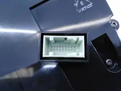 Peça sobressalente para automóvel em segunda mão quadrante por citroen c3 live referências oem iam 9823058380 e3-b2-29-4 sn20555706