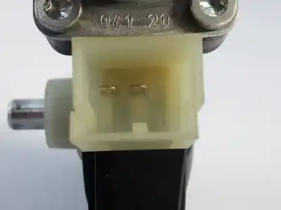 Second-hand car spare part left front window motor for skoda octavia combi (5e5) ambition oem iam references 0130822717 e1-a5-43-2 e850202099