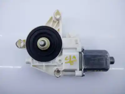 Автозапчастина б/у ДВИГАТЕЛЬ ПЕРЕДНЬОГО ПРАВОГО СКЛА для MERCEDES-BENZ CLASE E (W212) LIM.  Посилання на OEM IAM 0130822636 E1-A2-51-2 
