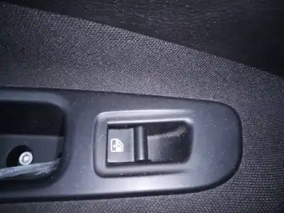 Piesă de schimb auto la mâna a doua panou comanda geamuri electrice spate stanga pentru jeep renegade longitude fwd referințe oem iam 